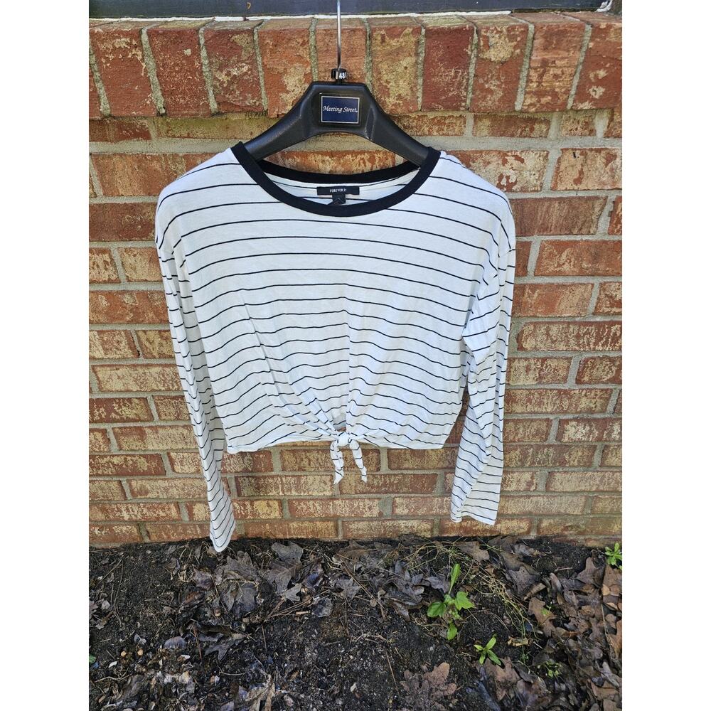 Striped Long Sleeve Crop Top Front Tie Knot Hem Nautical Sailor Parisian Chic L